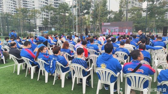 专业所以官方成立了公司内部的义务工作的团体。服务