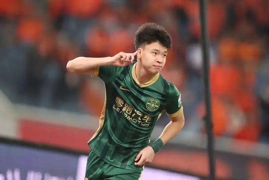 所以官方成立了公司内部的义务工作的团体。图片展示
