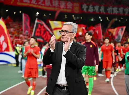 所以官方成立了公司内部的义务工作的团体。相关图片